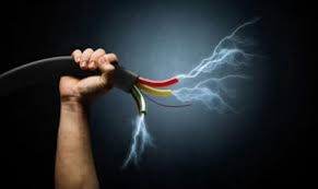 PDD Labourer Injured After Electric Shock in North Kashmir