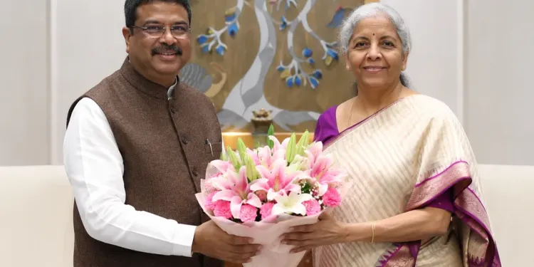 Pradhan, Sitharaman discuss CBSE payment gateway overhaul; 4 PSU banks to assist
