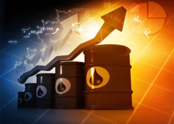 Oil prices rise more than 4% as renewed West Asia conflict risks prolonged Strait of Hormuz closure