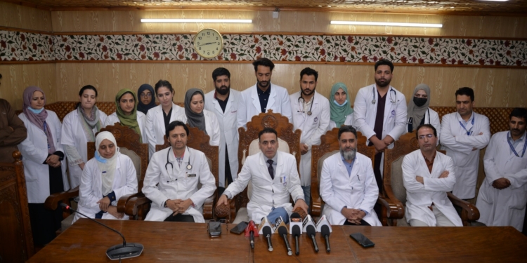 Polish Stem Cell Donor Gives New Life to Kashmiri Child at SKIMS,Director SKIMS Appeals Public to Register as Stem Cell Donors and Help Save Lives