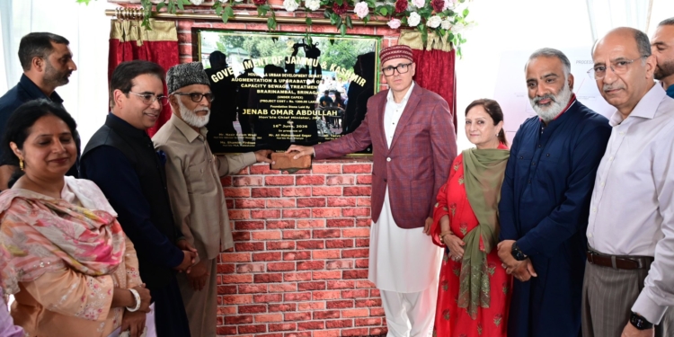 CM Omar Abdullah Lays Foundation Stones for Two Sewage Treatment Projects in Srinagar