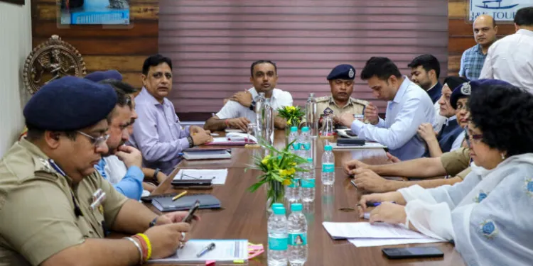 Div Com, IGP Conduct On-Ground Review of Amarnath Yatra Arrangements
