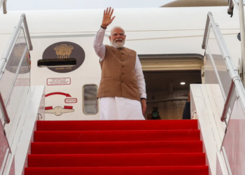 PM Modi returns to Delhi after concluding France, Slovakia visit