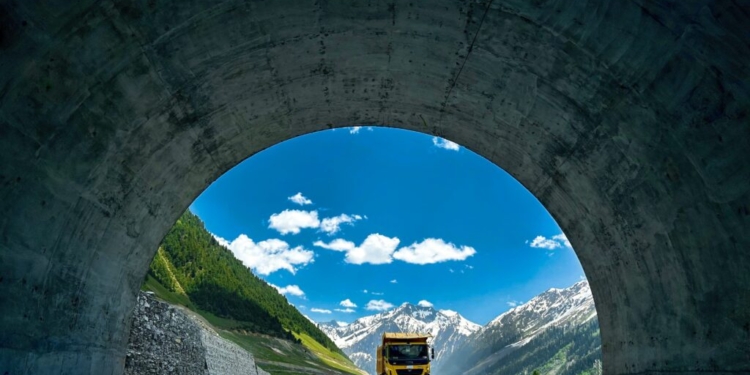 Zojila tunnel breakthrough today: Gadkari to witness historic milestone
