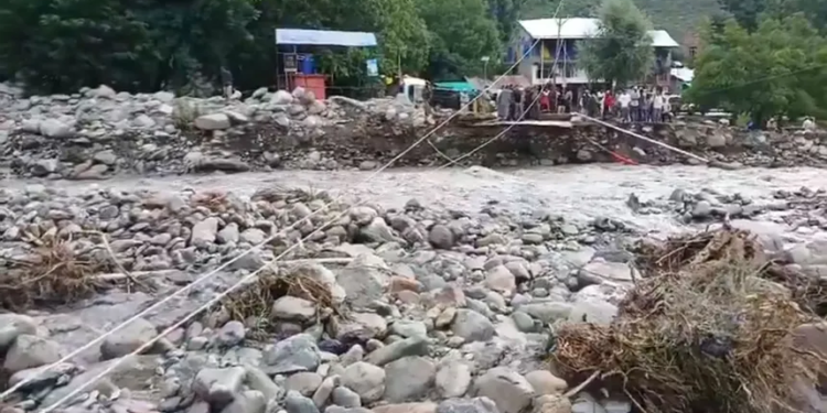MP Mian Altaf saddened over extensive damage caused by cloudbursts in Pahalgam
