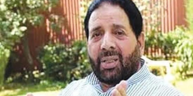 PDF President Hakeem Yaseen pays tributes to July 13 Martyrs, seeks restoration of holiday