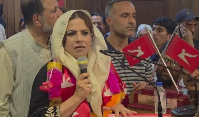 Former DDC Baramulla Safina Baig joins National Conference