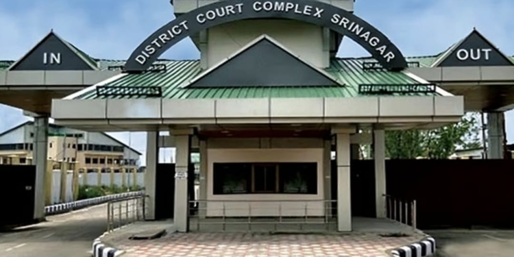 CJM Srinagar Directs Advocates to Follow Prescribed Dress Code in Court