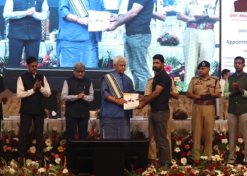 Govt jobs for terror victims’ kin a step towards justice, rehabilitation : LG Sinha