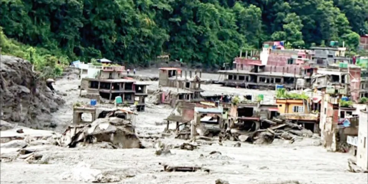 Death toll rises to 903 in Nepal flash floods
