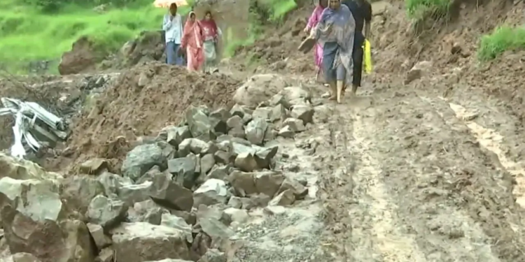 Rainfall causes extensive damage to roads, public infrastructure in J-K’s Rajouri, restoration work underway