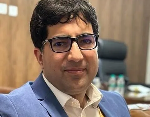 Shah Faesal’s Central Deputation Extended Till September 2028