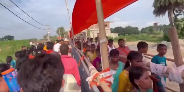 Six dead, several injured in stampede at Bihar temple
