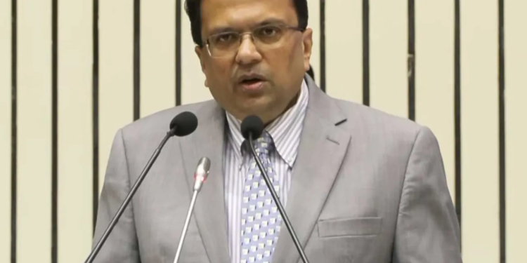 Union Home Secretary Govind Mohan reviews preparedness of Himalayan states, UTs against risks of Glacial Lake Outburst Floods, snow avalanches