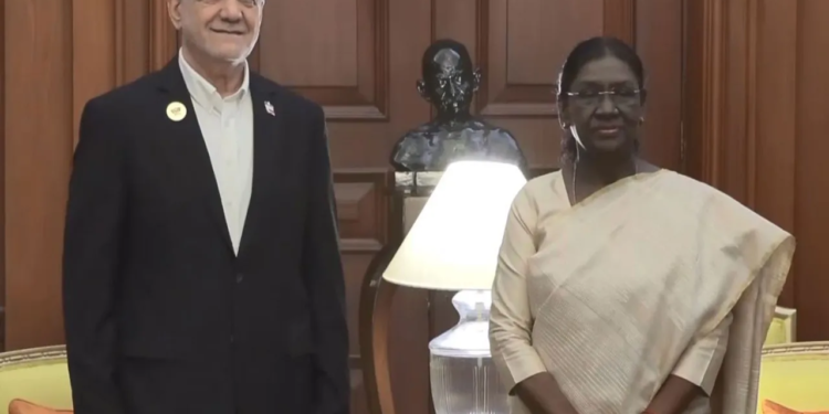 President Droupadi Murmu meets Iranian counterpart Masoud Pezeshkian in Delhi