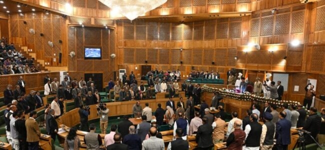 BJP, Congress to hold legislature party meetings on Sunday