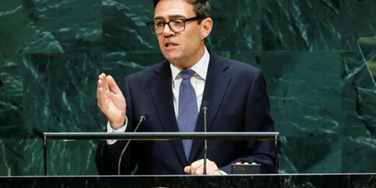 In inaugural UN address, British PM says warnings about AI must be heeded