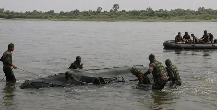 J&K Soldier Among Two Para SF Personnel Missing After Army Boat Capsizes
