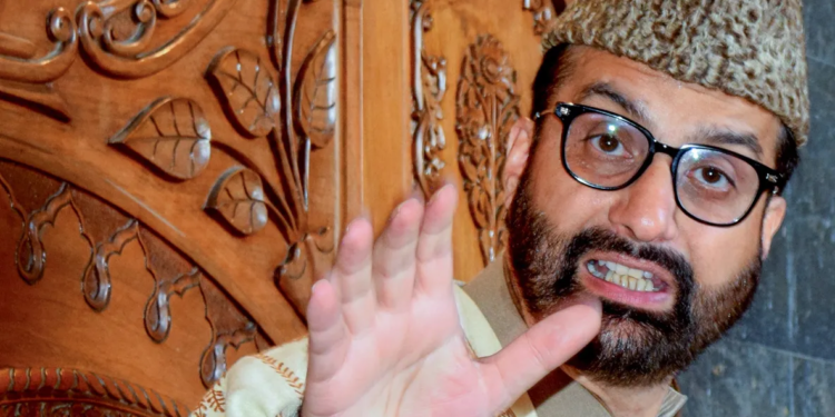 Mirwaiz Umar Farooq Calls for Hike in Stipend for MBBS, BDS Interns Across J&K