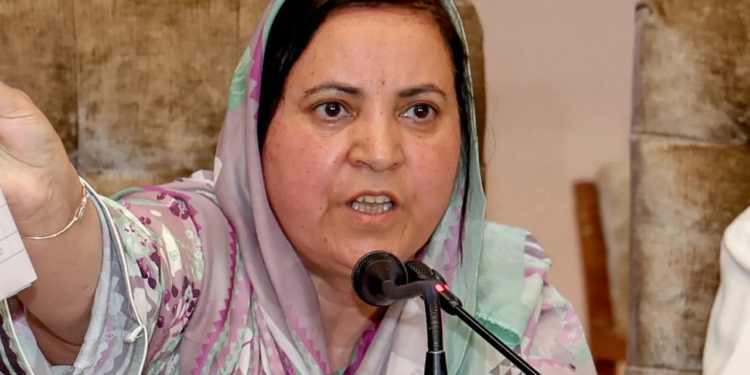 Give us time, have faith in government : Sakina Itoo to striking medical interns