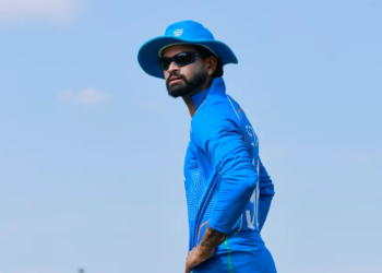 India opt to bat against Pakistan, field unchanged side